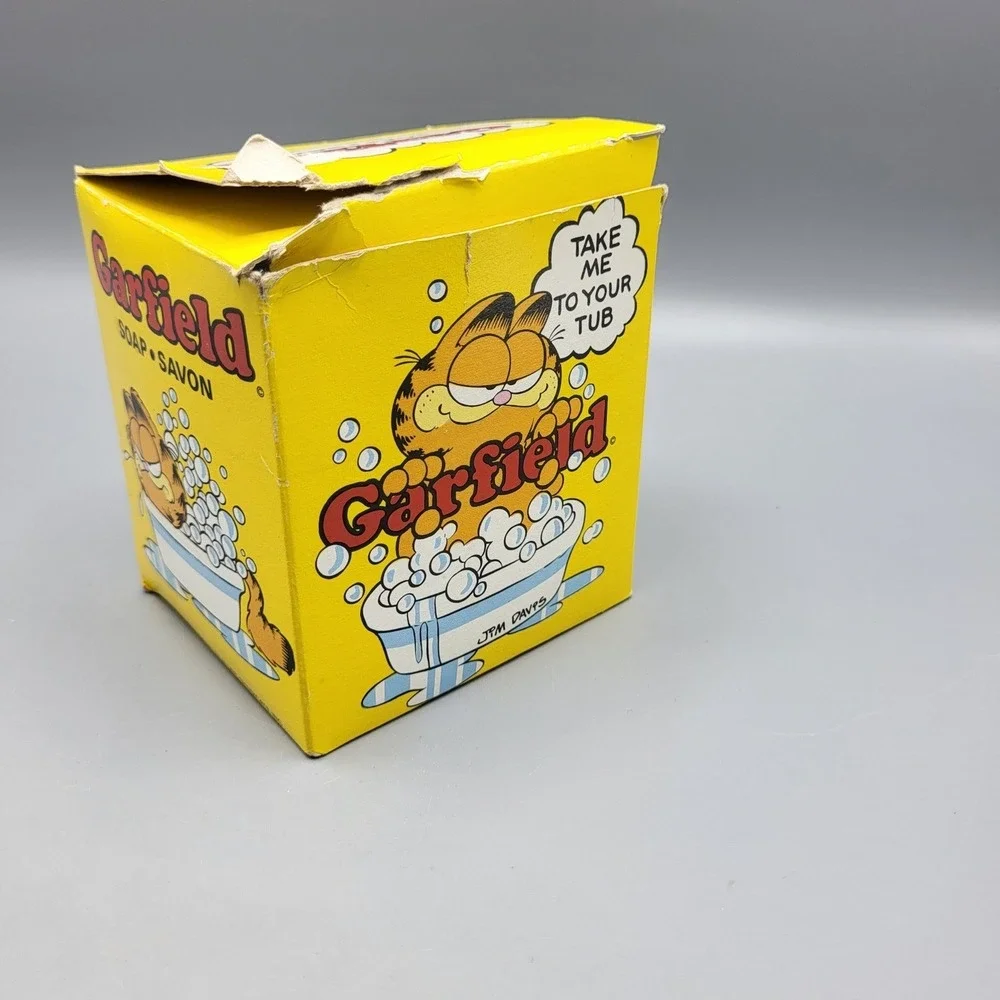 Vintage 1981 Garfield Sculpted Bar Soap Twincraft Collectible Boxed Orange Cat